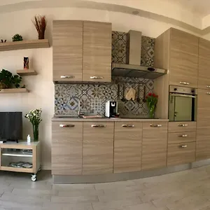 Locchi Suite_ Careggi/meyer/tramvia A Due Passi! Appartamento